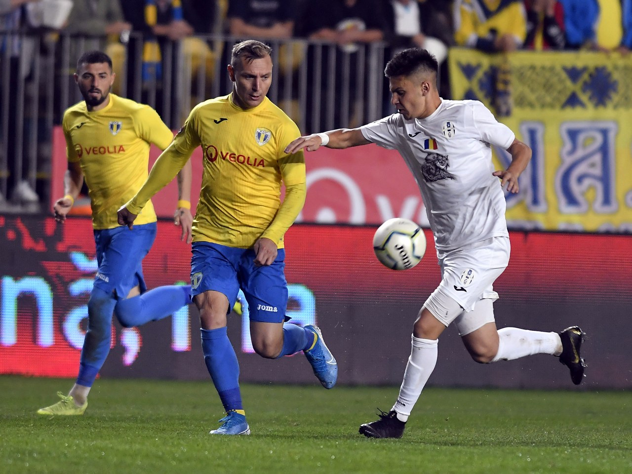 Premieră pe Ilie Oană. Petrolul- Daco-Getica Bucureşti 3-0 (2-0)