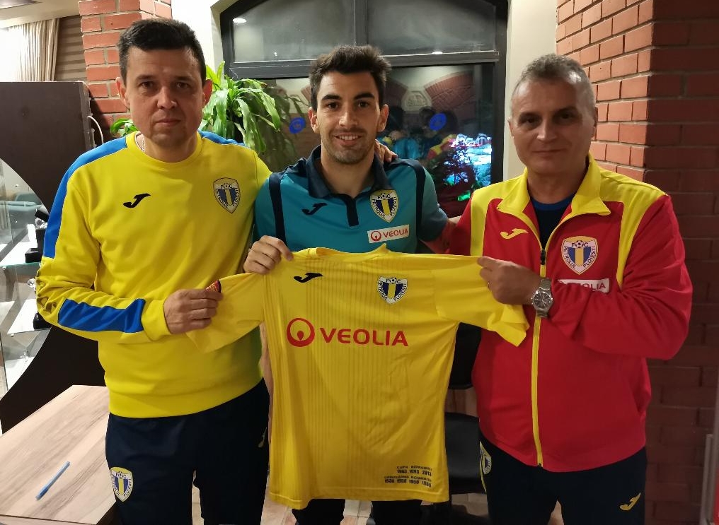 Mutări în curtea ”lupilor”. Pierce și Pol Roige Rodriguez au semnat cu Petrolul