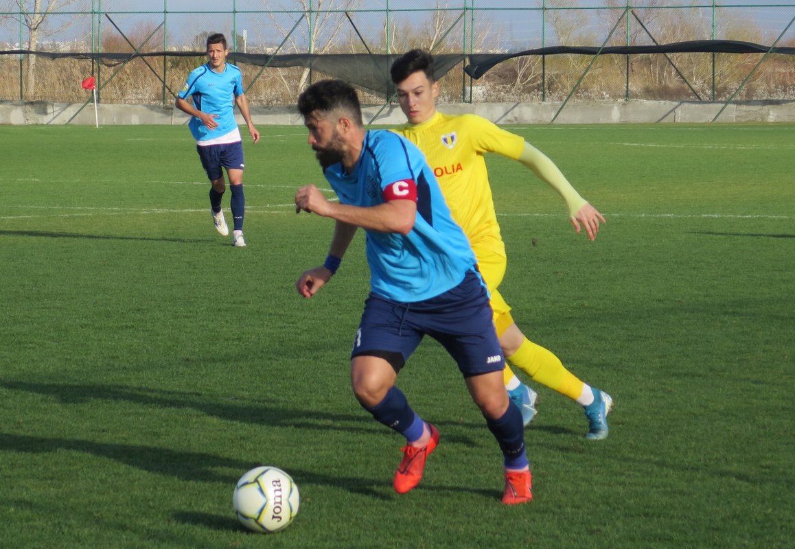 Final de cantonament. Petrolul a trecut de Metaloglobus