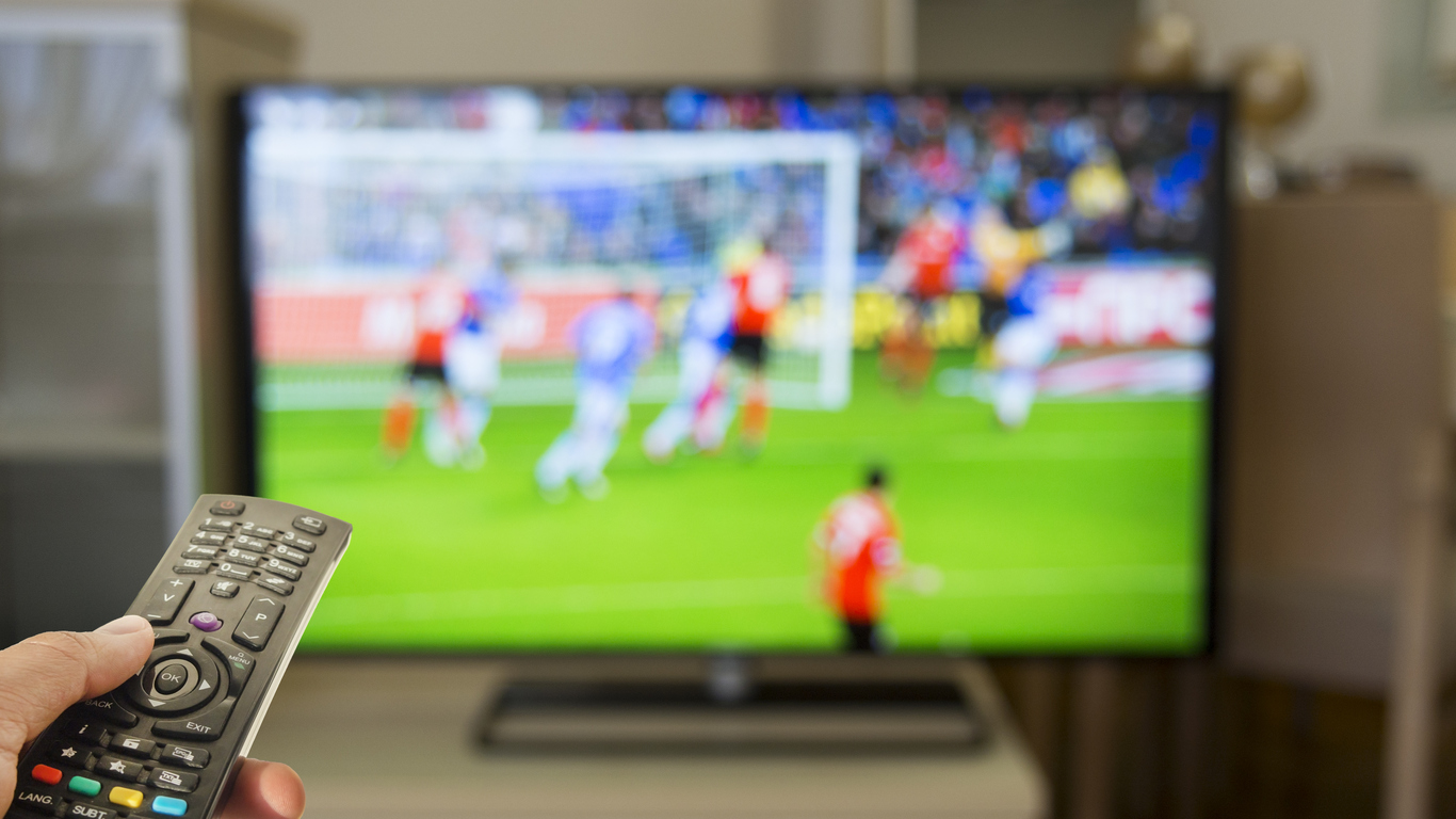 Abia acum s-ar justifica banii plătiți de televiziuni