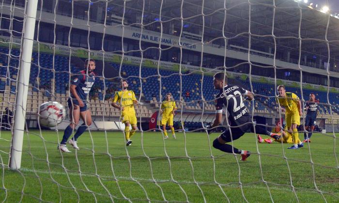 Răzvan Toma se întreabă De ce se mai joacă barajul pentru Liga I?