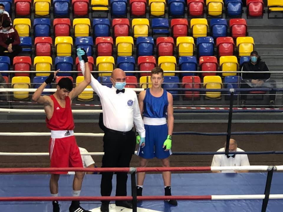 Șapte medalii pentru pugiliștii ieșeni la Naționalele de juniori