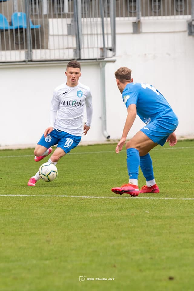 Liga a II-a Etapa a XIII-a. Liderul nu iese din remize