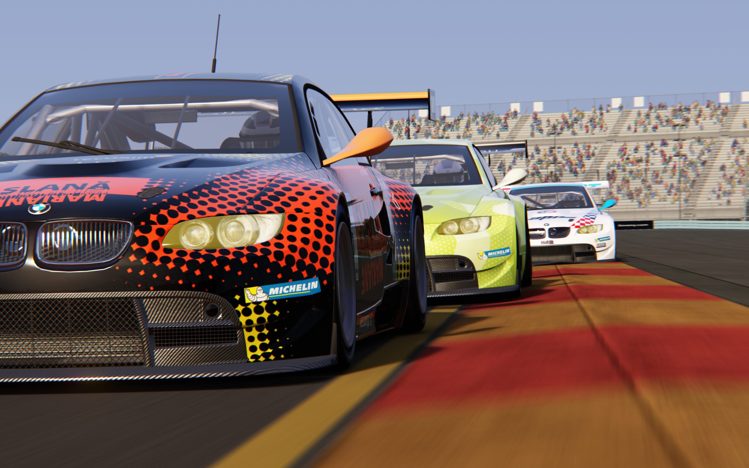 Racing League Romania powered by BMW: Gaczella și Nicolae se impun, liderii clasamentului ratează puncte importante pe Watkins Glen