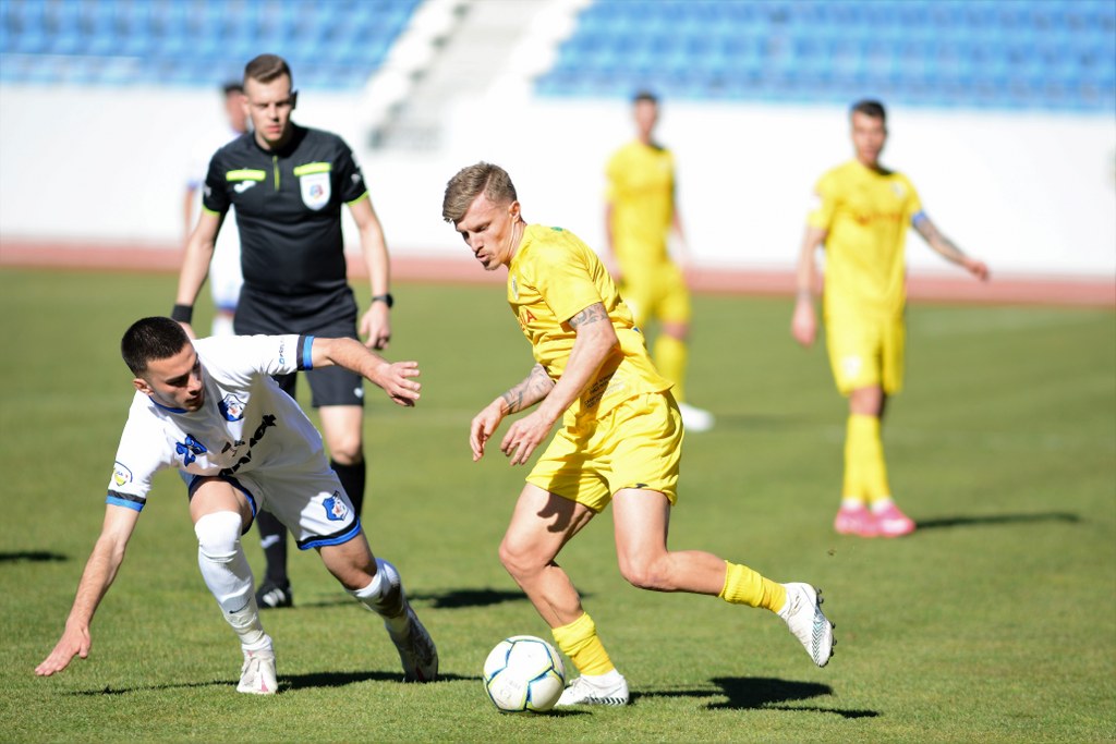 Victorie pentru podium. Petrolul a făcut instrucție cu Pandurii Lignitul