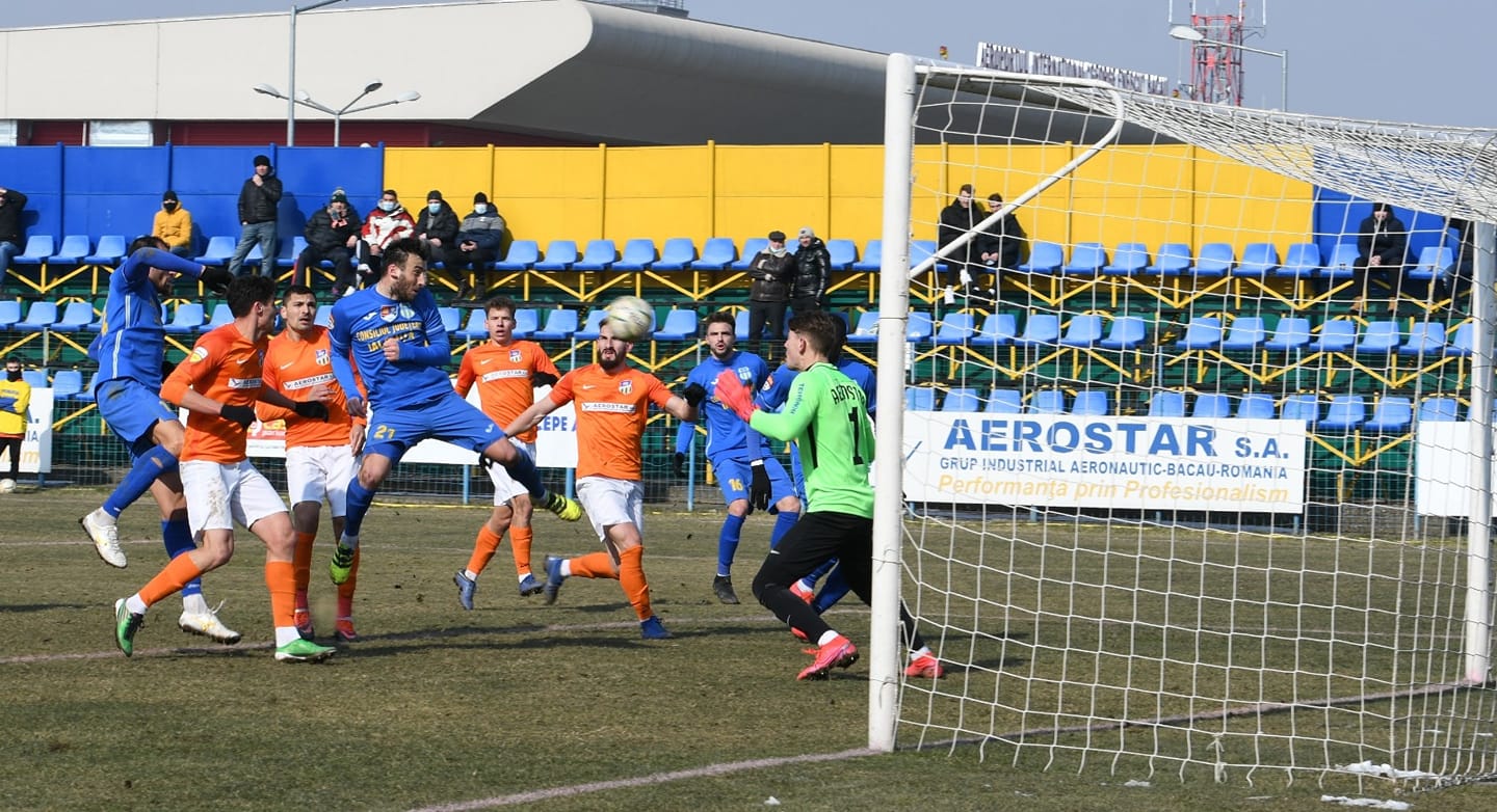 Liga a 2-a  Etapa a XVI-a Start bun pentru Adi Mihalcea