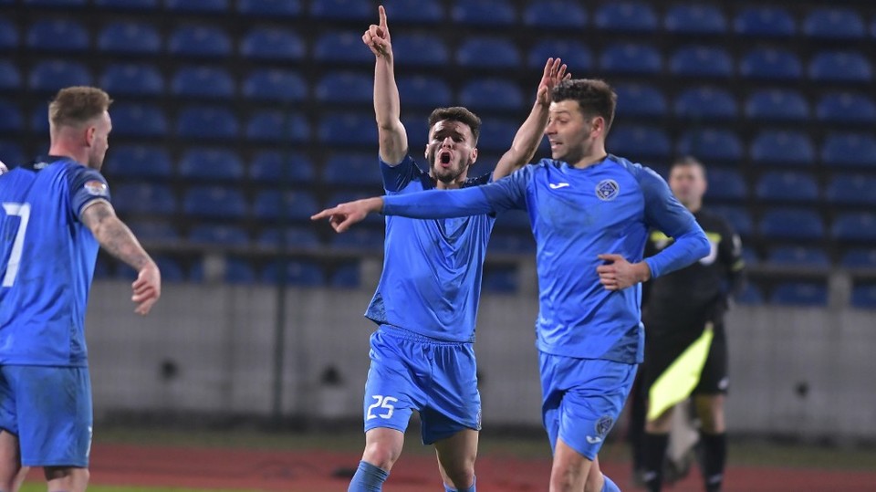 Academica are mână bună la tinerii jucători. Cordea merge la FCSB