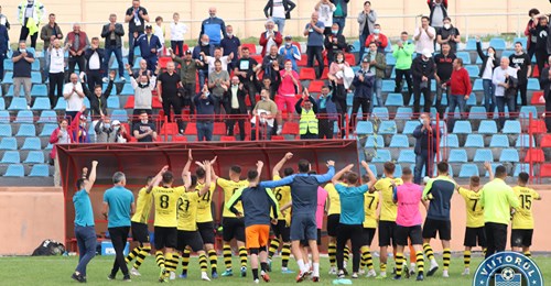 Baraj Liga a III-a. Corona, Şelimbăr şi Unirea Dej au făcut pasul către eşalonul secund