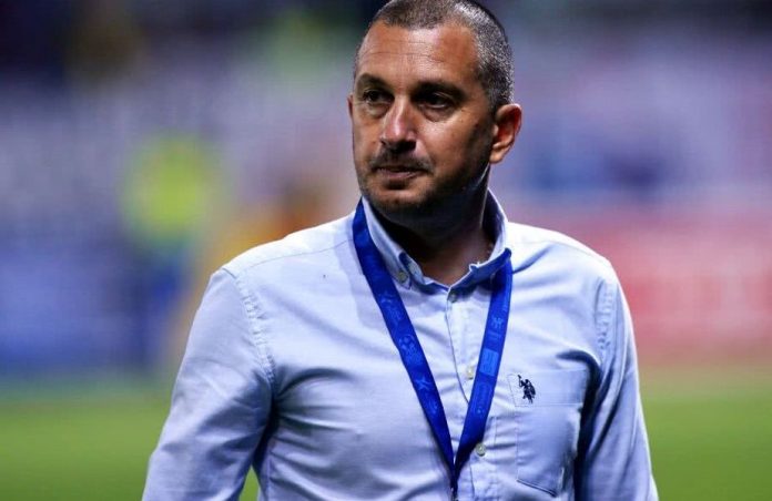Lămururi în eşalonul secund. FC Buzău şi Metaloglobus caută antrenori