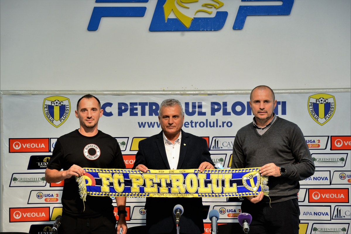 Petrolul, cea mai grăbită echipă din eşalonul secund. Nicolae Constantin a fost prezentat oficial