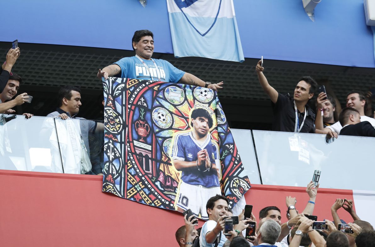 Enigmele sportului: De ce a rămas Diego Maradona la Napoli în 1989. A fost mâna Mafiei?