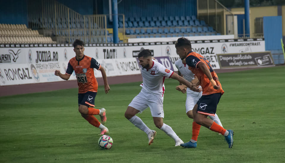 Liga a II-a, Etapa a III-a. Ziua victoriilor la limită