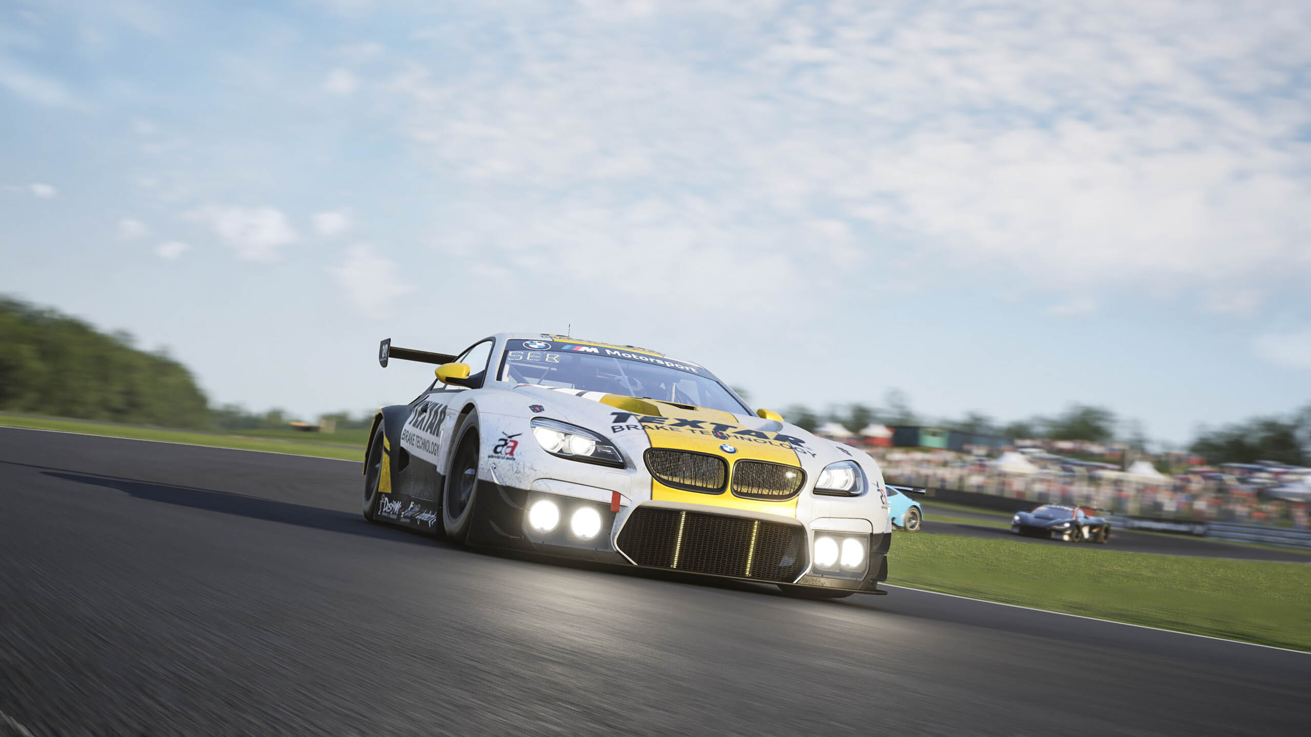Racing League Romania BMW GT Challenge: Prima victorie pentru Textar eSports