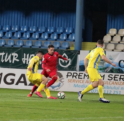 Liga a II-a Etapa a XV-a. Hermannstadt animă lupta pentru supremaţie