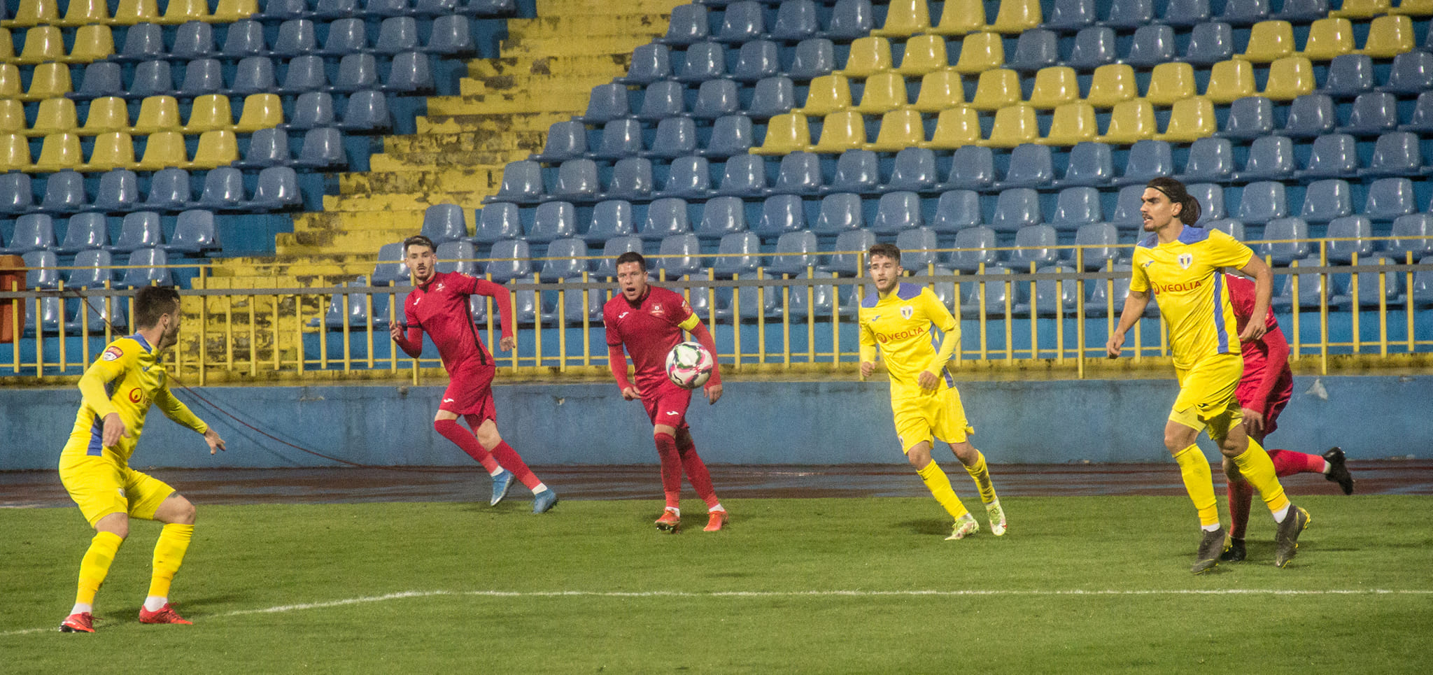 Liga a II-a Etapa a XVI-a. Runda meciurilor derbi