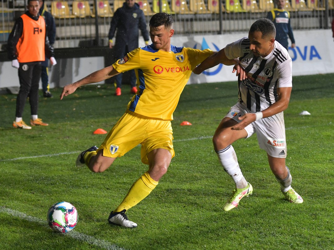 Reunire în…nocturnă. Petrolul revine la pregătiri