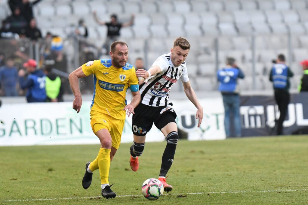 Liga a II-a, Play-off și Play-out. Se strânge lupta la promovare
