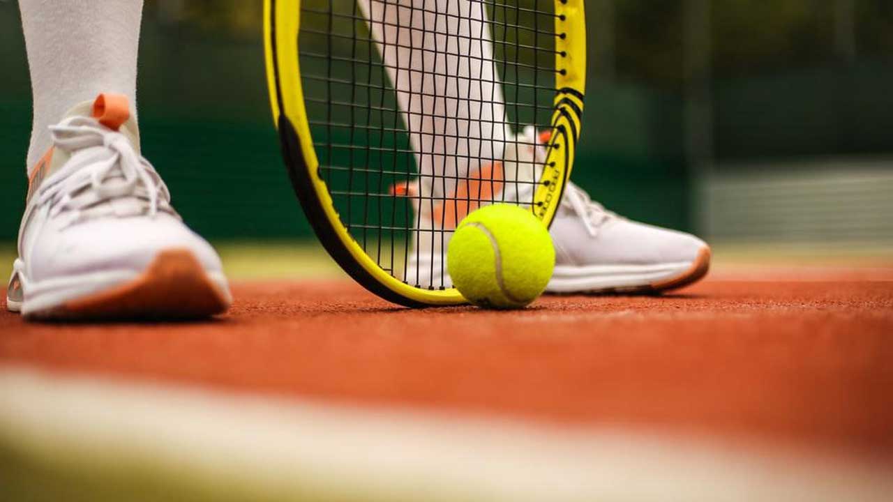 Pariuri sportive tenis – Ce turnee de tenis urmează?