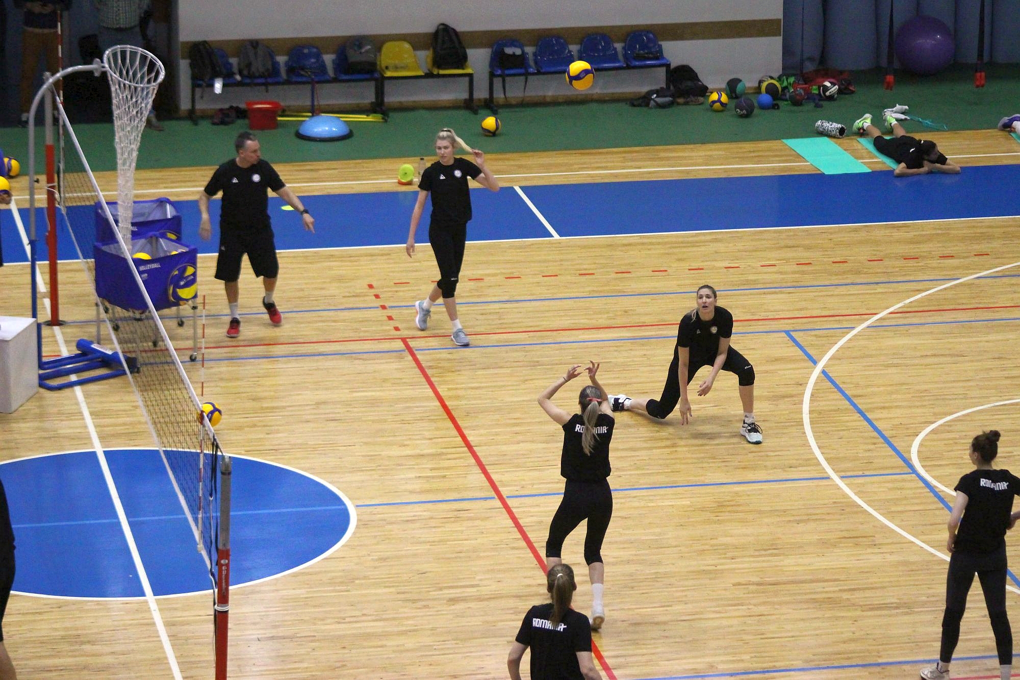 Naționala feminină de volei înfruntă Ucraina în ediția 2022 a Golden League
