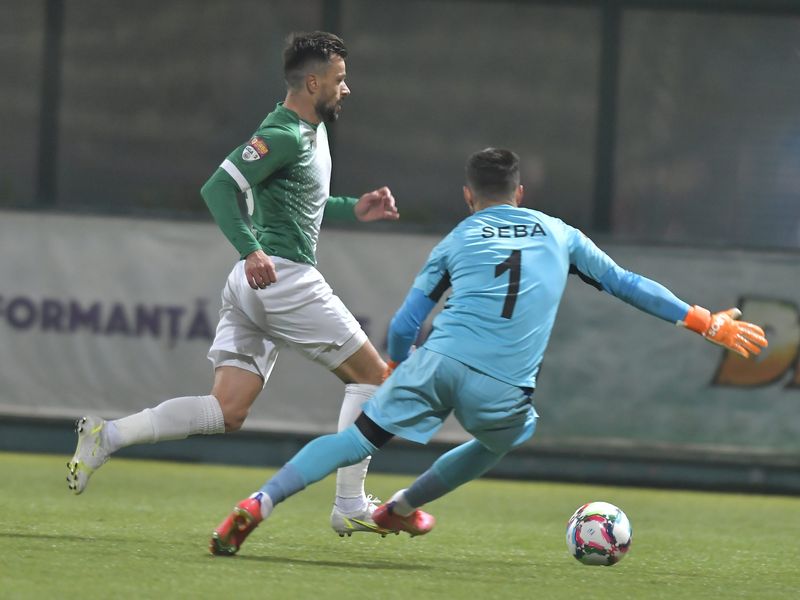 Llulaku are poftă de gol. O repriză bună cu FC Argeş