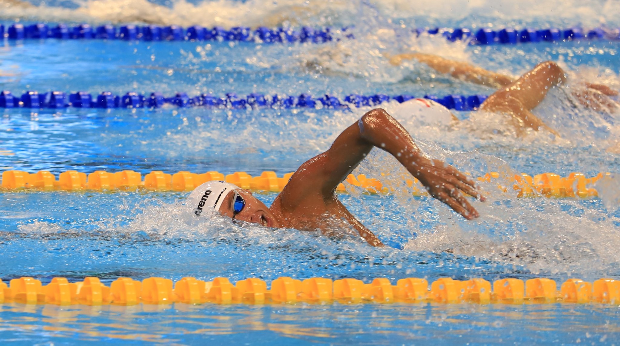 David Popovici s-a calificat în finala de la 100 m liber, la CE de la Roma, cu record european!