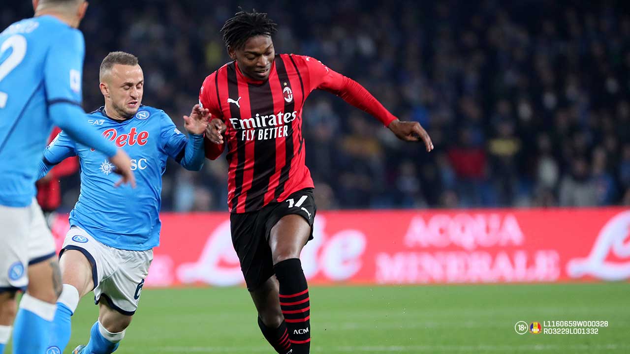 Super Social | Milan – Napoli: Posibil duel pentru primul loc în Serie A