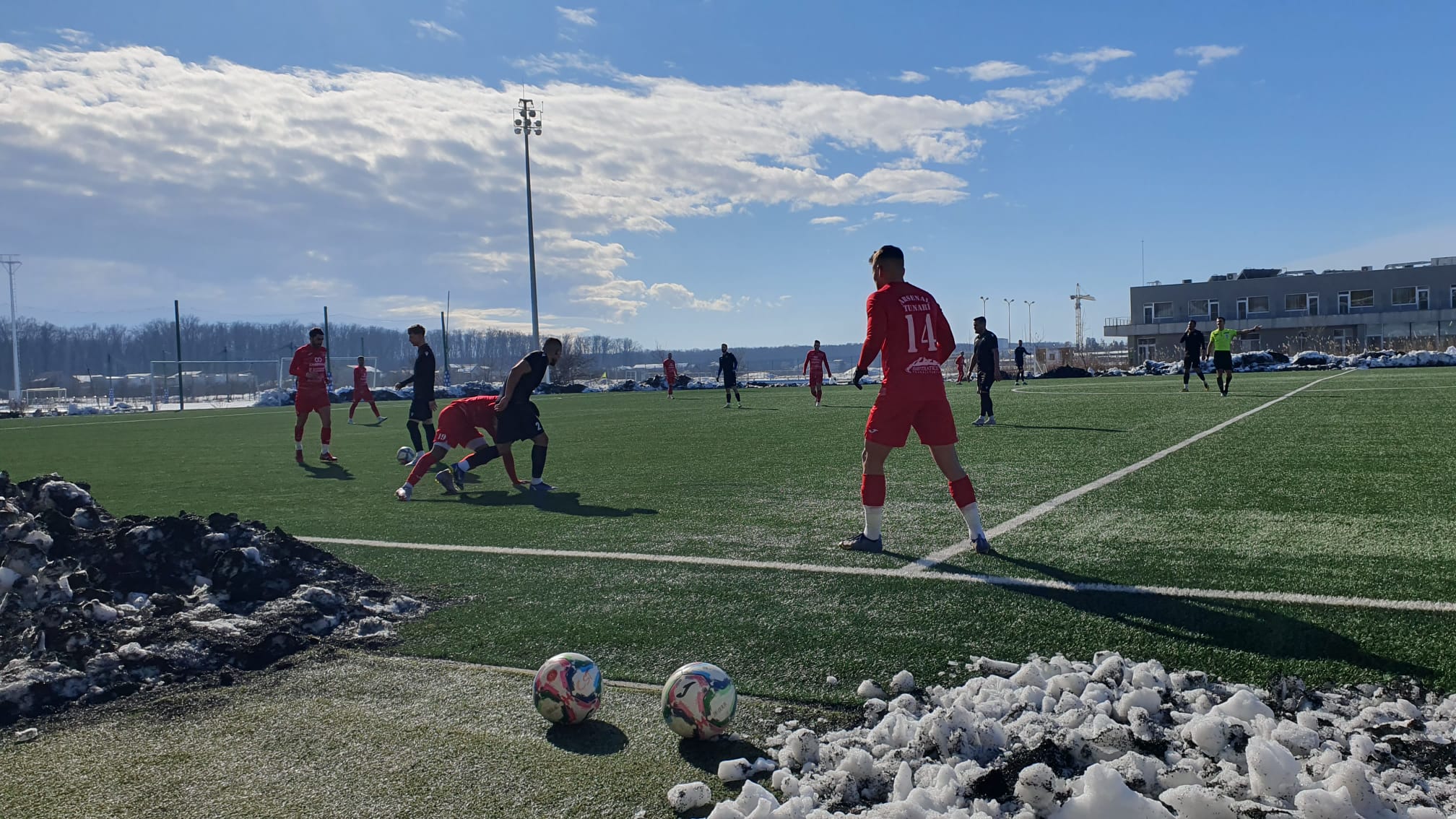 Victorie în duelul liderilor. CS Tunari-CSM Râmnicu Sărat 2-1