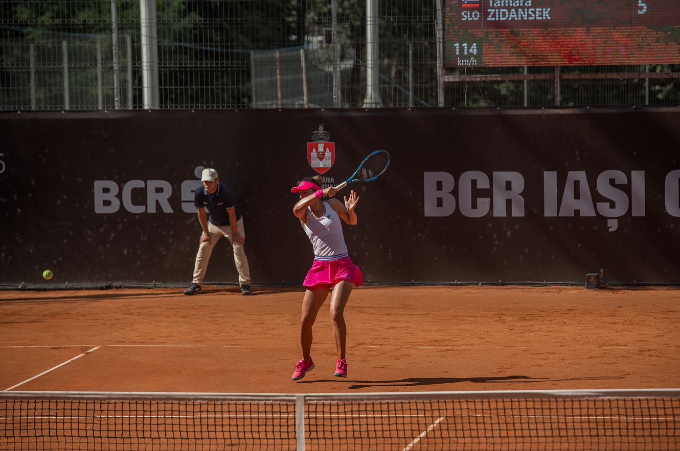 Irina Begu și Ana Bogdan s-au calificat în finală la BCR Iași Open