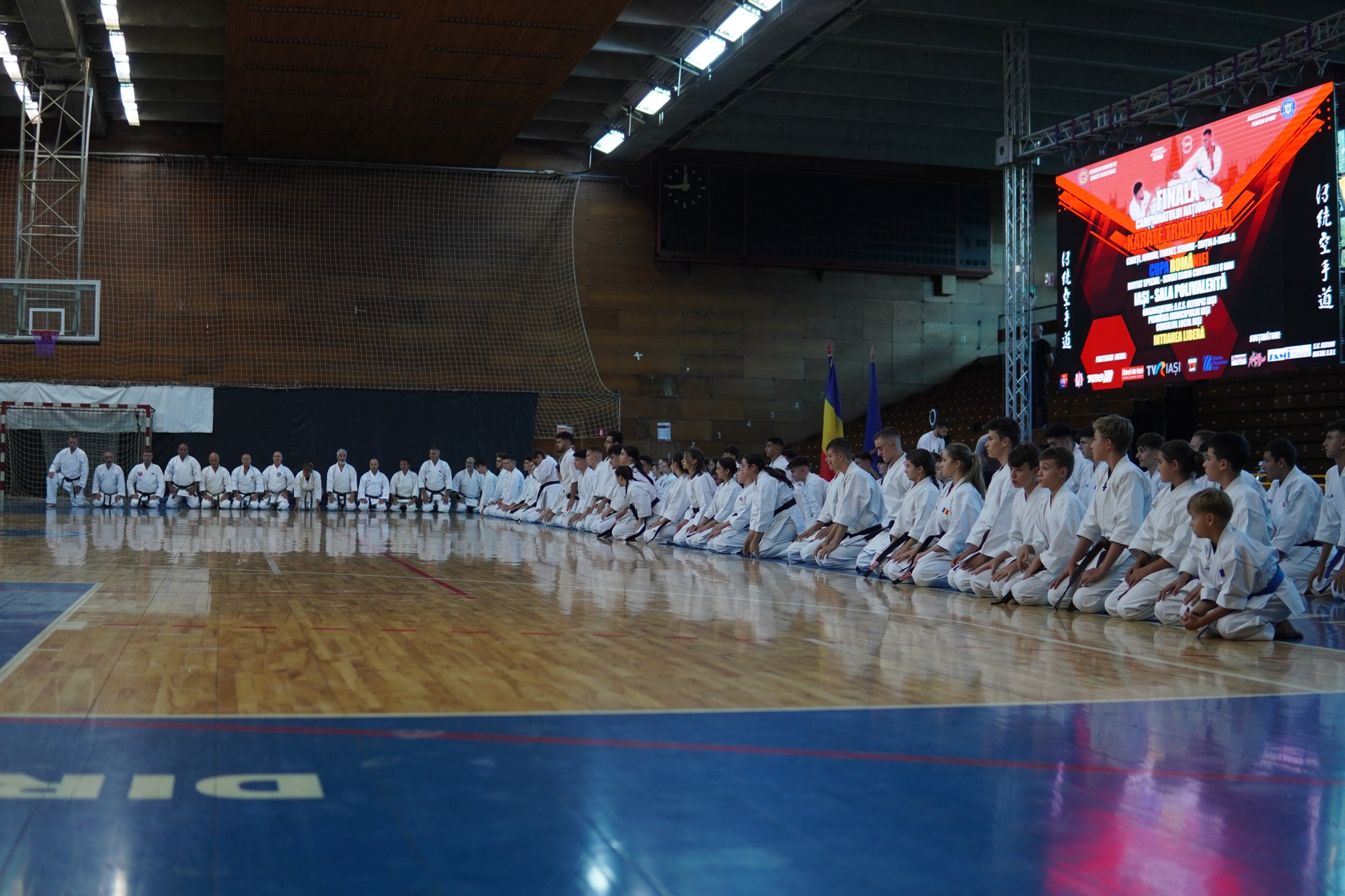 Regal de karate tradițional la Iași! Cei mai buni karateka din România se întrec în acest week-end la Sala Polivalentă, la finala Campionatului Național