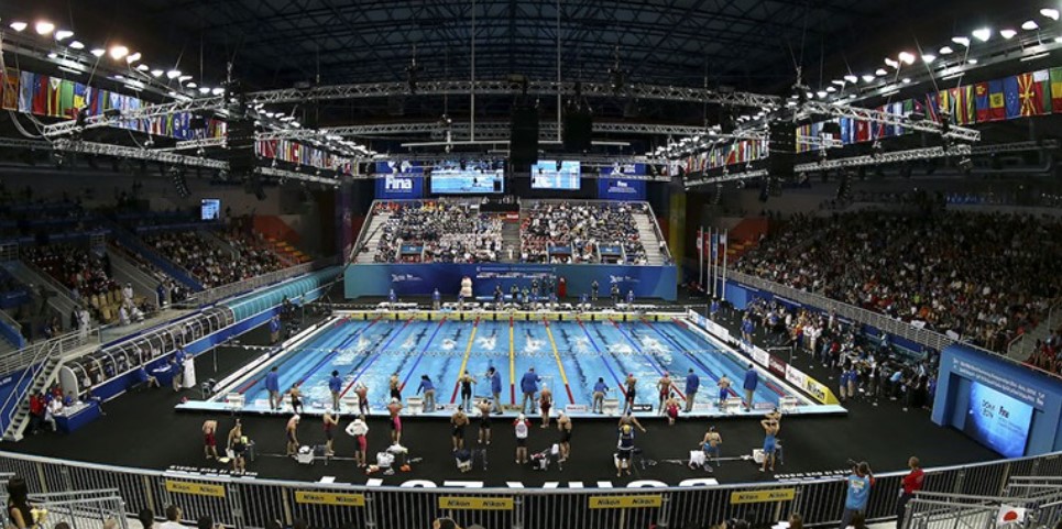 Cine transmite la TV Campionatul Mondial de Natație de la Doha. Tot ce trebuie să știți despre competiția din Qatar