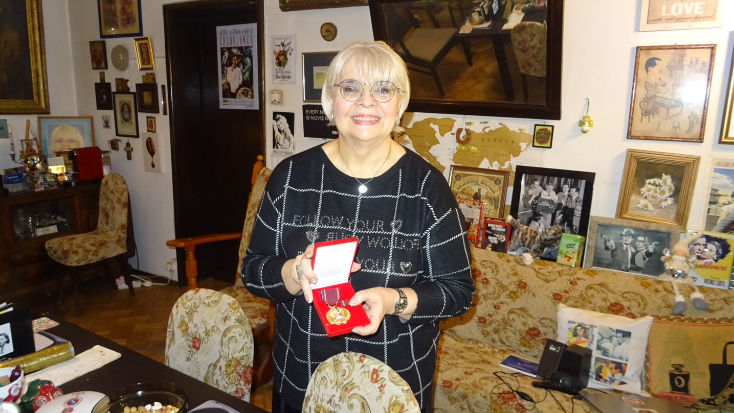 Irina Margareta Nistor, povestea unei vieți captivante care se leagă nu numai de film! A practicat patinajul artistic: „Fiind mioapă de la cinci ani, am fost scutită de sport”