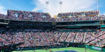 Cine transmite la TV turneul de tenis de la Indian Wells 2024! Avem două românce pe tablou