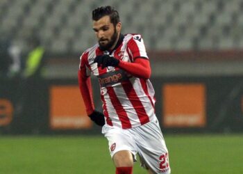 Tot mai jos. Ionuţ Şerban a ajuns la Liga a IV-a!