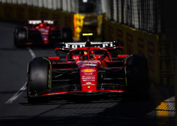 Formula 1: Ferrari profită la Melbourne de abandonul lui Verstappen