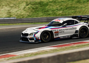Sim Racing: Dragoș Simion și Victor Nicolae, în lupta pentru titlul BMW M Power Tour