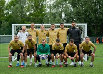 Cine este FC Lions Luton, echipa compusă din români și moldoveni care joacă în Liga Campionilor