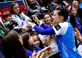 Cristina Neagu, manager la FR de Handbal! Când se va produce această numire