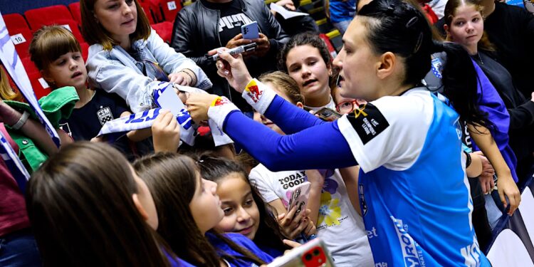 Cristina Neagu, manager la FR de Handbal! Când se va produce această numire