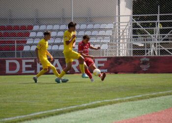 Start cu o remiză. Bogdan Pătrașcu a început munca la CS Tunari