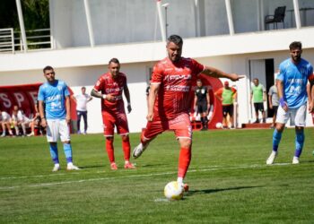 Surpriză la Tunari. Budescu aduce prima victorie la debut