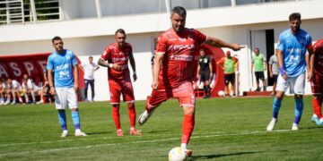 Surpriză la Tunari. Budescu aduce prima victorie la debut