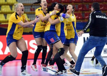 Florentin Pera și Bogdan Burcea și-au anunțat retragerea de la conducerea echipei naționale feminine de handbal
