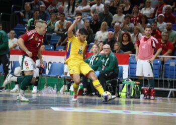 Naționala României de futsal a suferit o înfrângere cu scorul de 3-2 în fața Ungariei pentru EURO 2026