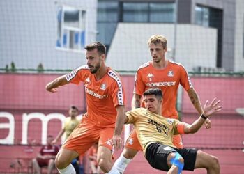 Amical de gală pentru FC Voluntari. Test cu Rapid la baza de la Ştefăneşti