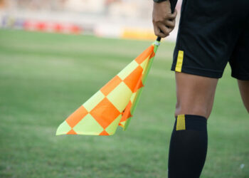 Două brigăzi de arbitri din România vor oficia meciuri din prima etapă a Europa League