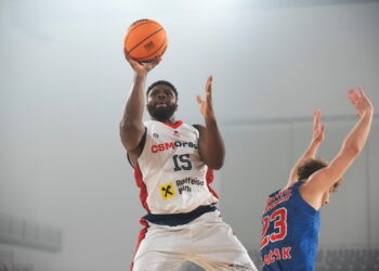 CSM CSU Raiffeisen Oradea a început cu dreptul parcursul în Grupa C a FIBA Europe Cup