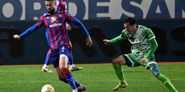 Inspirație de pe bancă. Neicuțescu, omul golurilor decisive