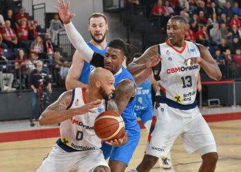 CSM CSU Raiffeisen Oradea și-a asigurat calificarea în faza următoare a FIBA Europe Cup