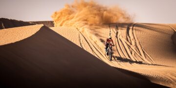 Mani Gyenes a mai bifat o etapă în raliul-raid Dakar 2026 și i-au mai rămas trei până la sosire