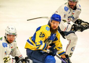 ACSH Gheorgheni și Corona Brașov au reușit să egaleze la general în semifinalele Erste Liga